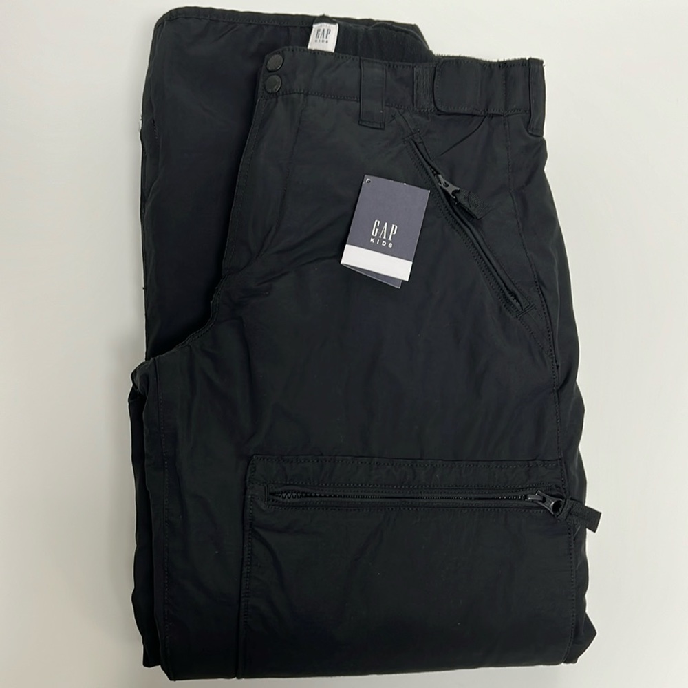 GAP Kids Black Cargo Pants - Picture 3 of 16